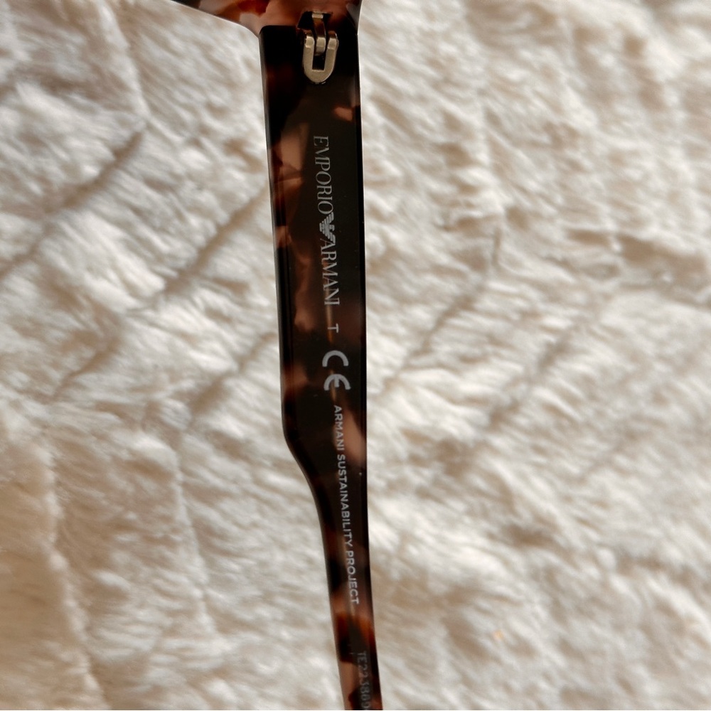 EMPORIO ARMANI
EA4178 SUNGLASSES - Picture 6 of 7